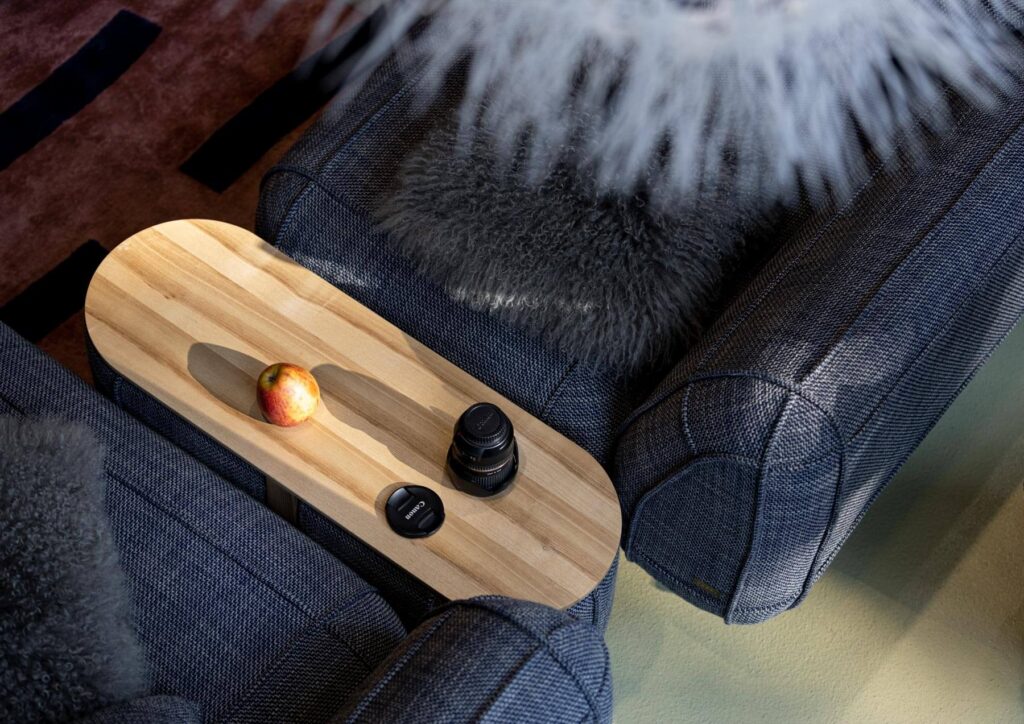Showroom 006 – Hoset Baltic
